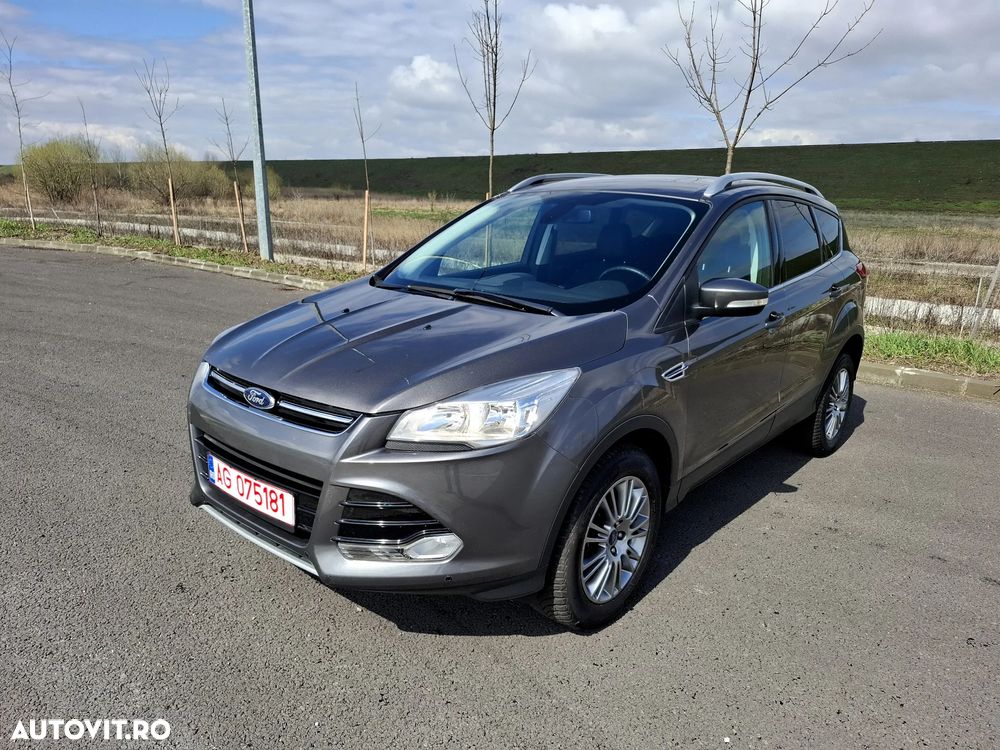 Ford Kuga 2.0 TDCi 4x4 Aut. Titanium - 4