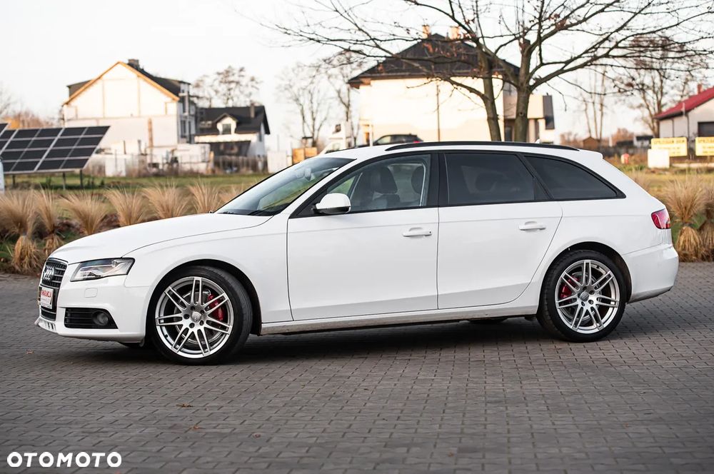 Audi A4 Avant - 8