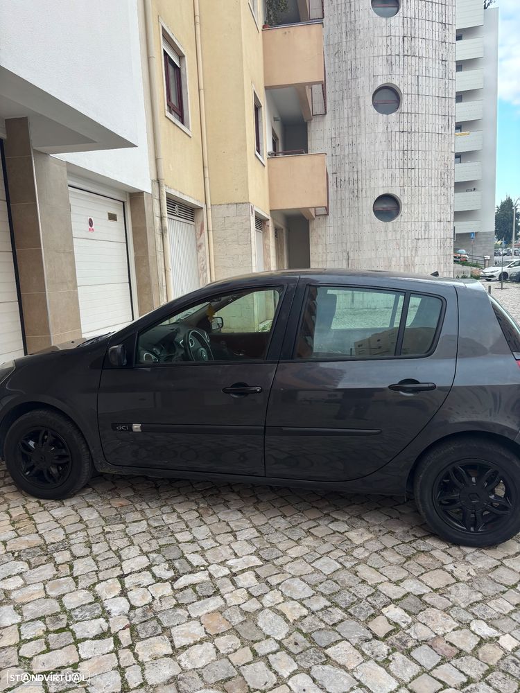 Renault Clio 1.5 dCi Confort - 2