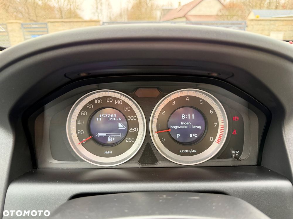 Volvo XC 60 - 24