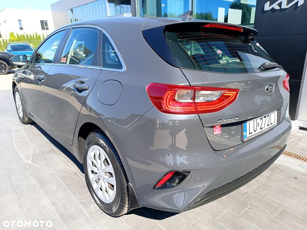 Kia Ceed - 5