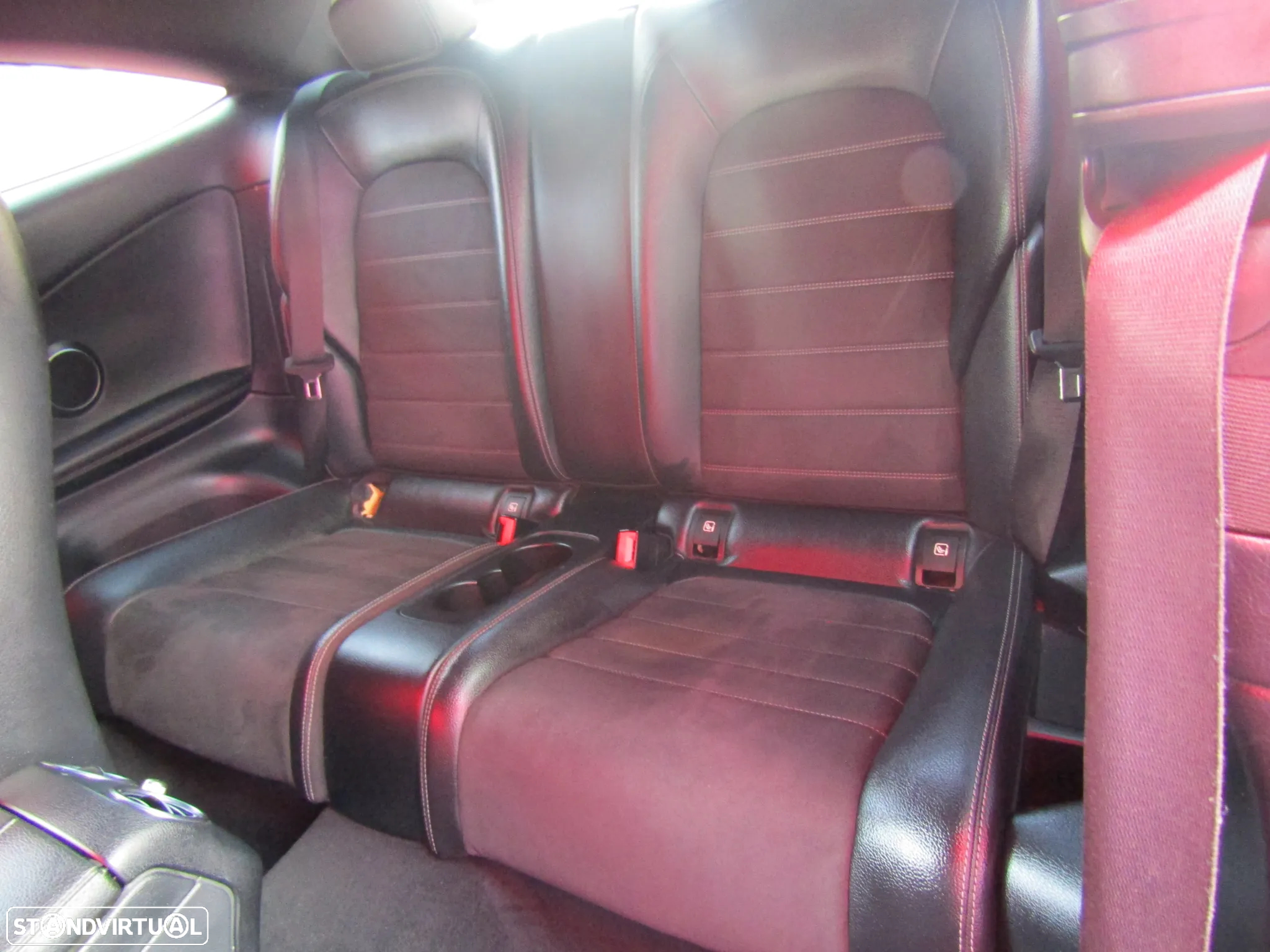 Mercedes-Benz C 180 Coupe 7G-TRONIC AMG Line - 8