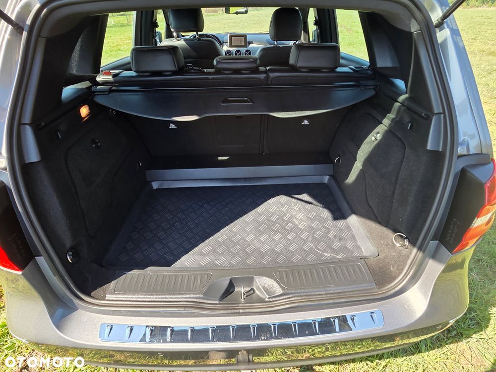 Mercedes-Benz Klasa B 200 CDI - 11