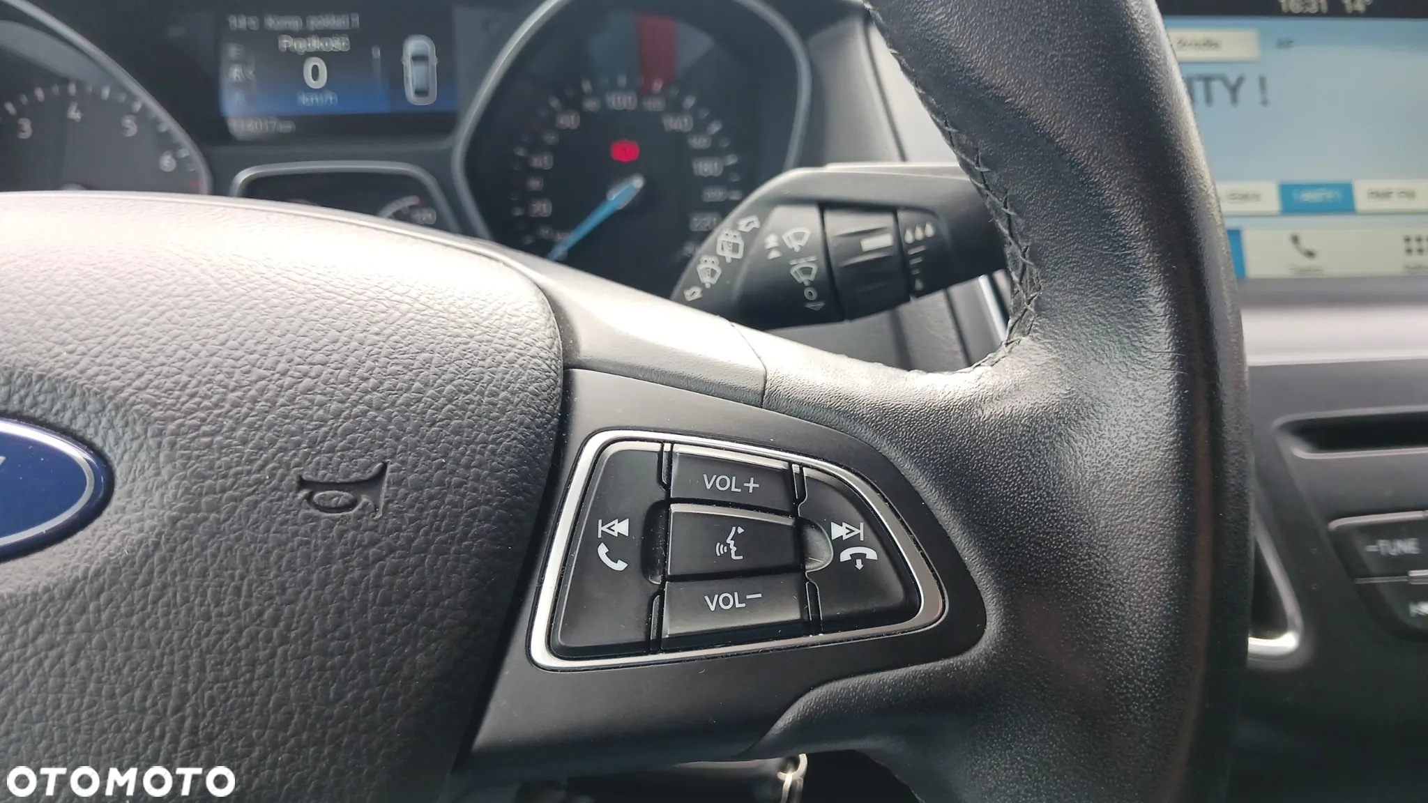 Ford Focus 1.5 EcoBoost Titanium ASS - 13