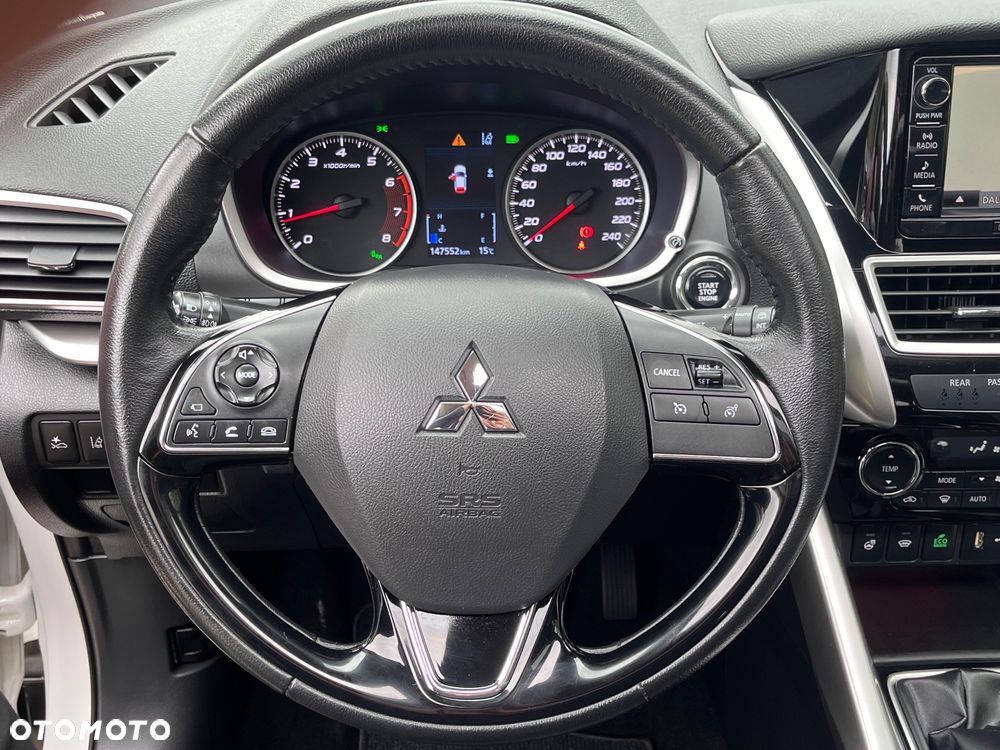 Mitsubishi Eclipse Cross 1.5 T Intense - 18