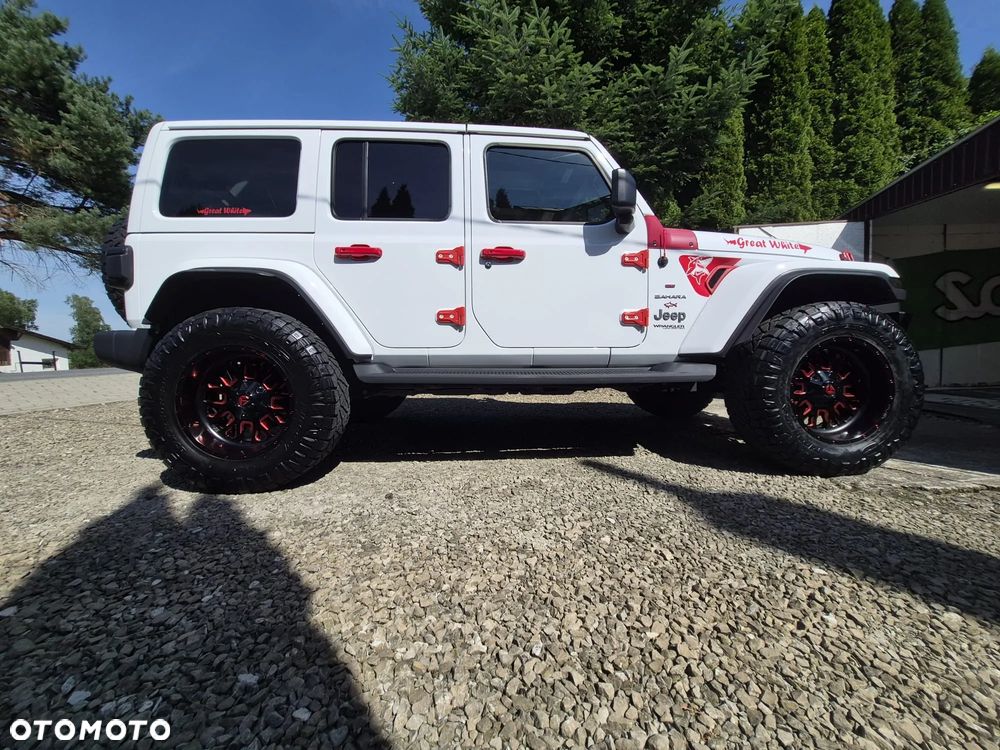 Jeep Wrangler Unlimited 3.6 Automatik Sahara - 4