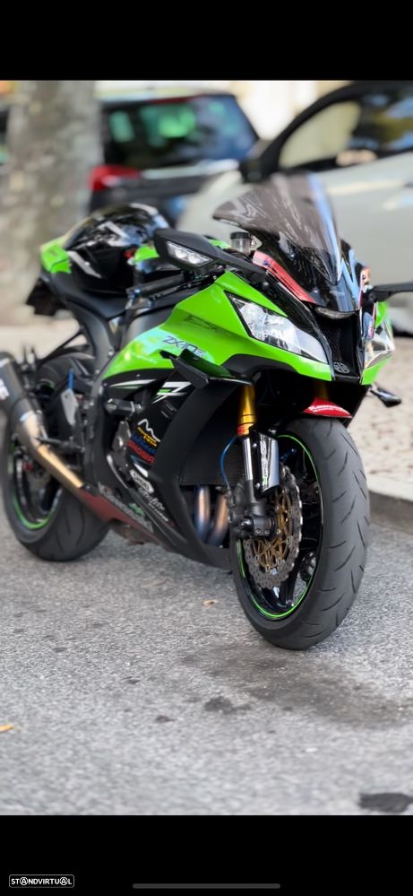 Kawasaki ZX Zx10R - 4