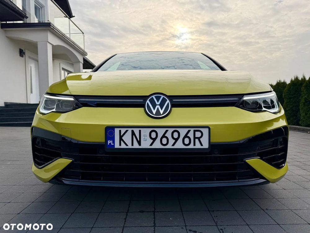 Volkswagen Golf - 6