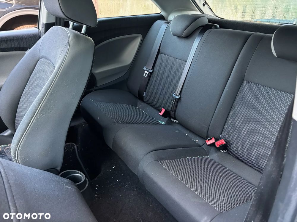 Seat Ibiza SC 1.2 TSI CONNECT - 14