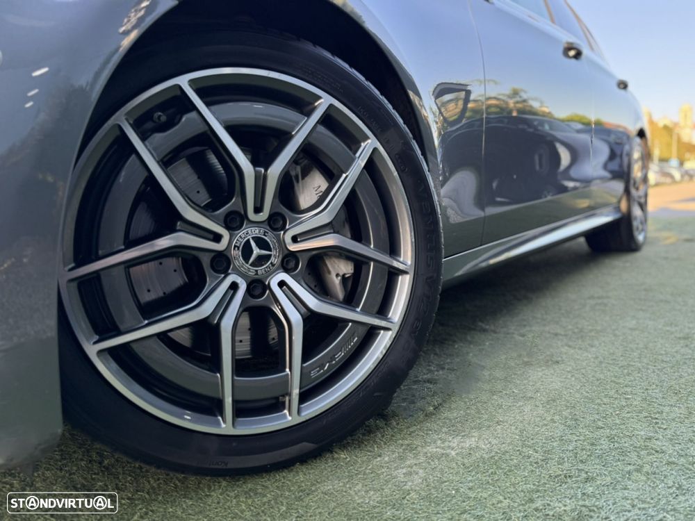 Mercedes-Benz E 220 d AMG Line 7L - 7