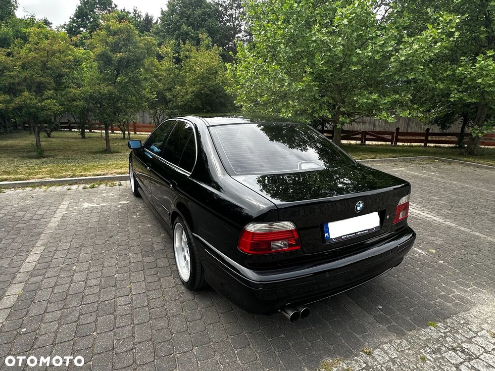 BMW Seria 5 540i - 10