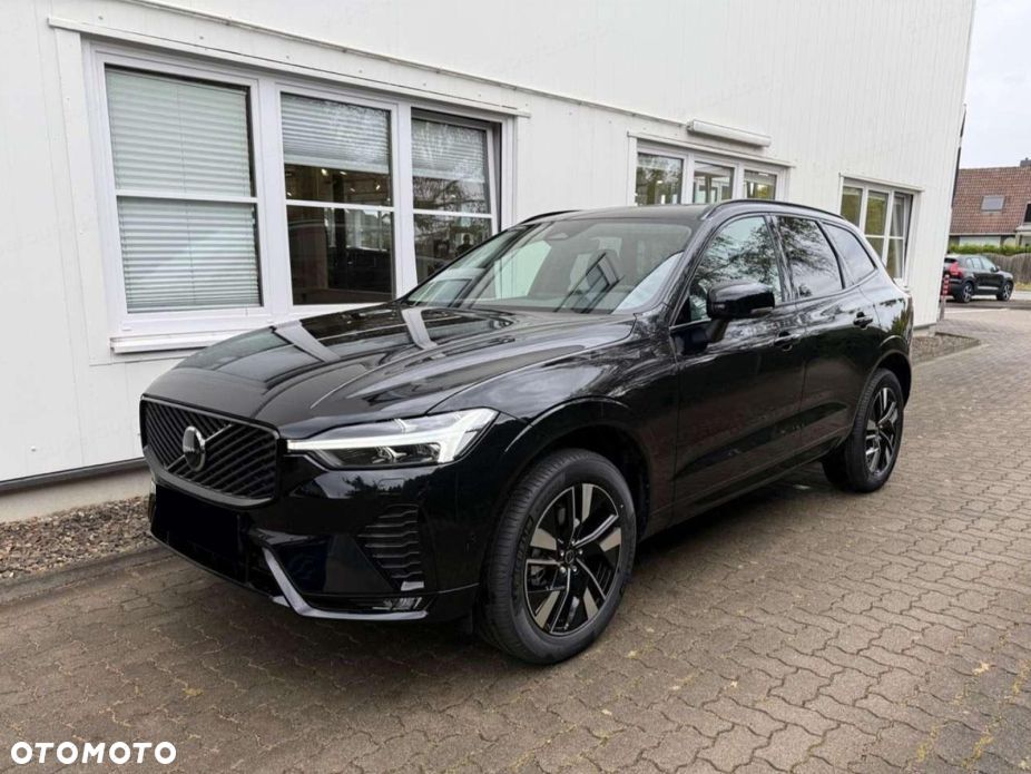 Volvo XC 60 B5 B AWD Plus Dark - 3