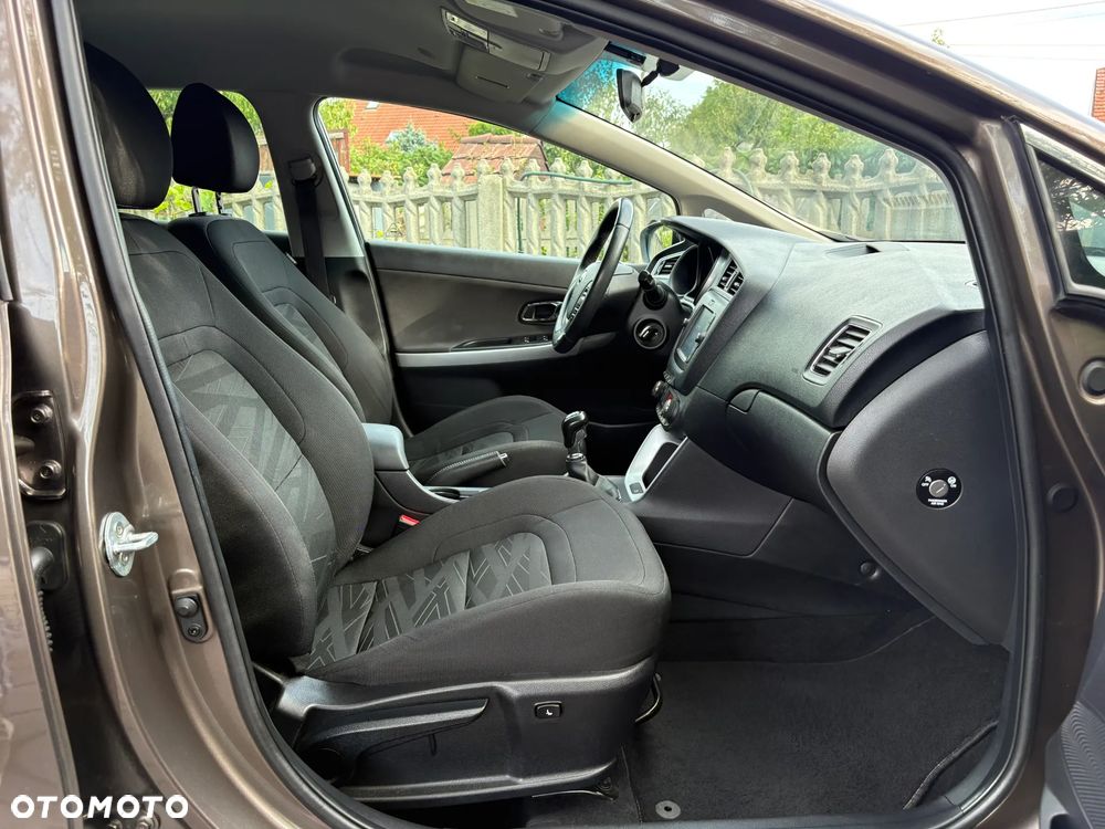 Kia Ceed - 22