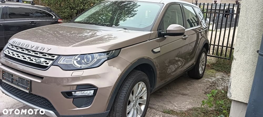 Land Rover Discovery Sport 2.0 D150 HSE - 9