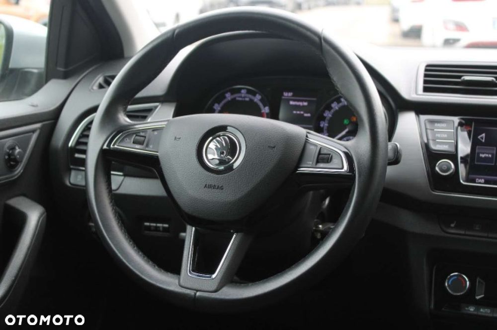 Skoda Fabia - 18