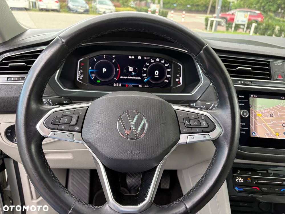 Volkswagen Tiguan Allspace 2.0 TDI 4Mot Elegance DSG - 23