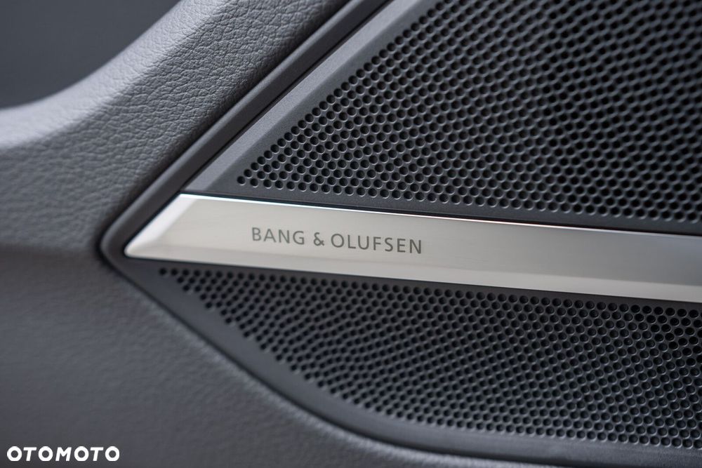 Audi A8 - 23