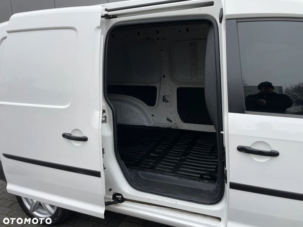 Volkswagen CADDY - 14
