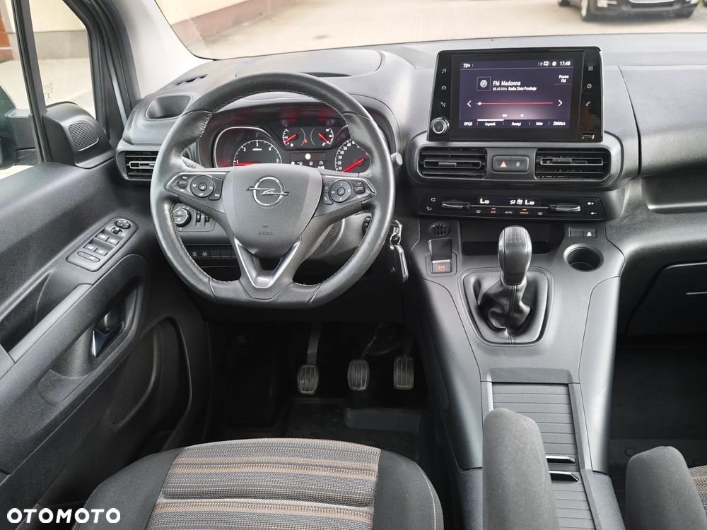 Opel Combo 1.5 D Start/Stop Innovation - 24