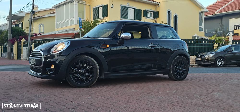 MINI 3 Portas Cooper D - 3