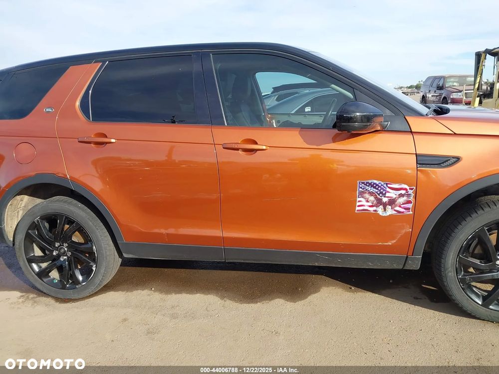 Land Rover Discovery Sport - 18