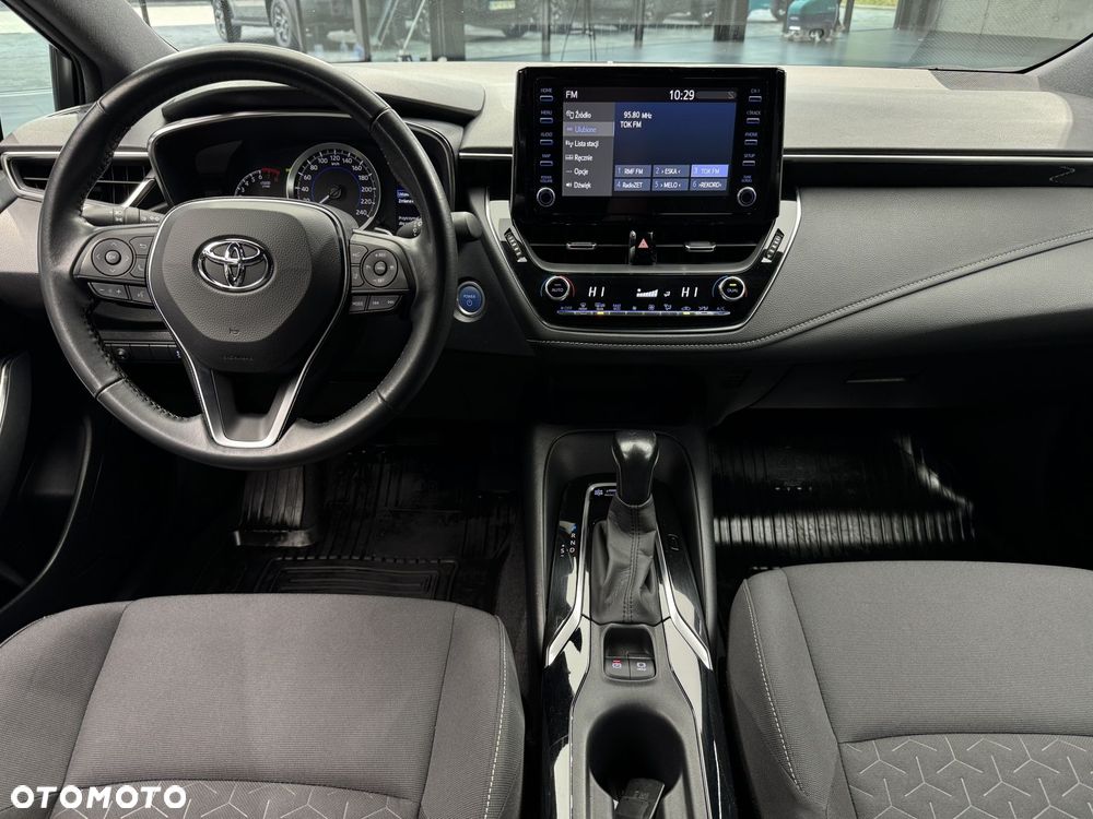 Toyota Corolla - 16