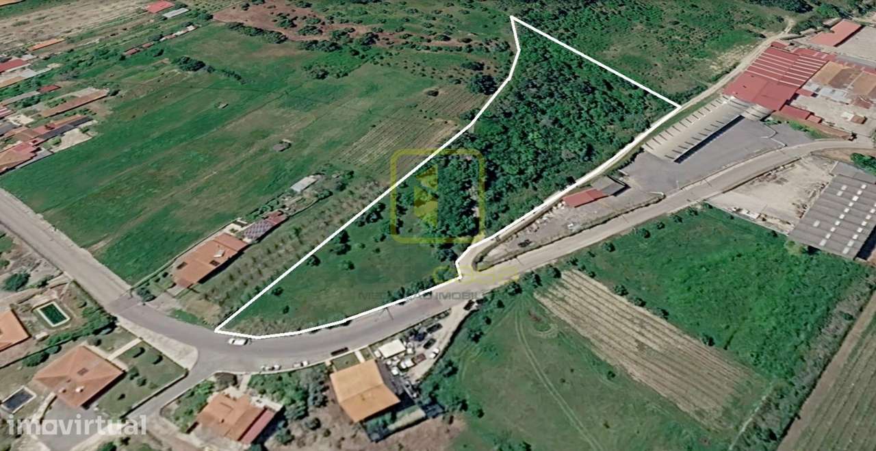 Terreno com Potencial para Construção - Grande imagem: 4/9