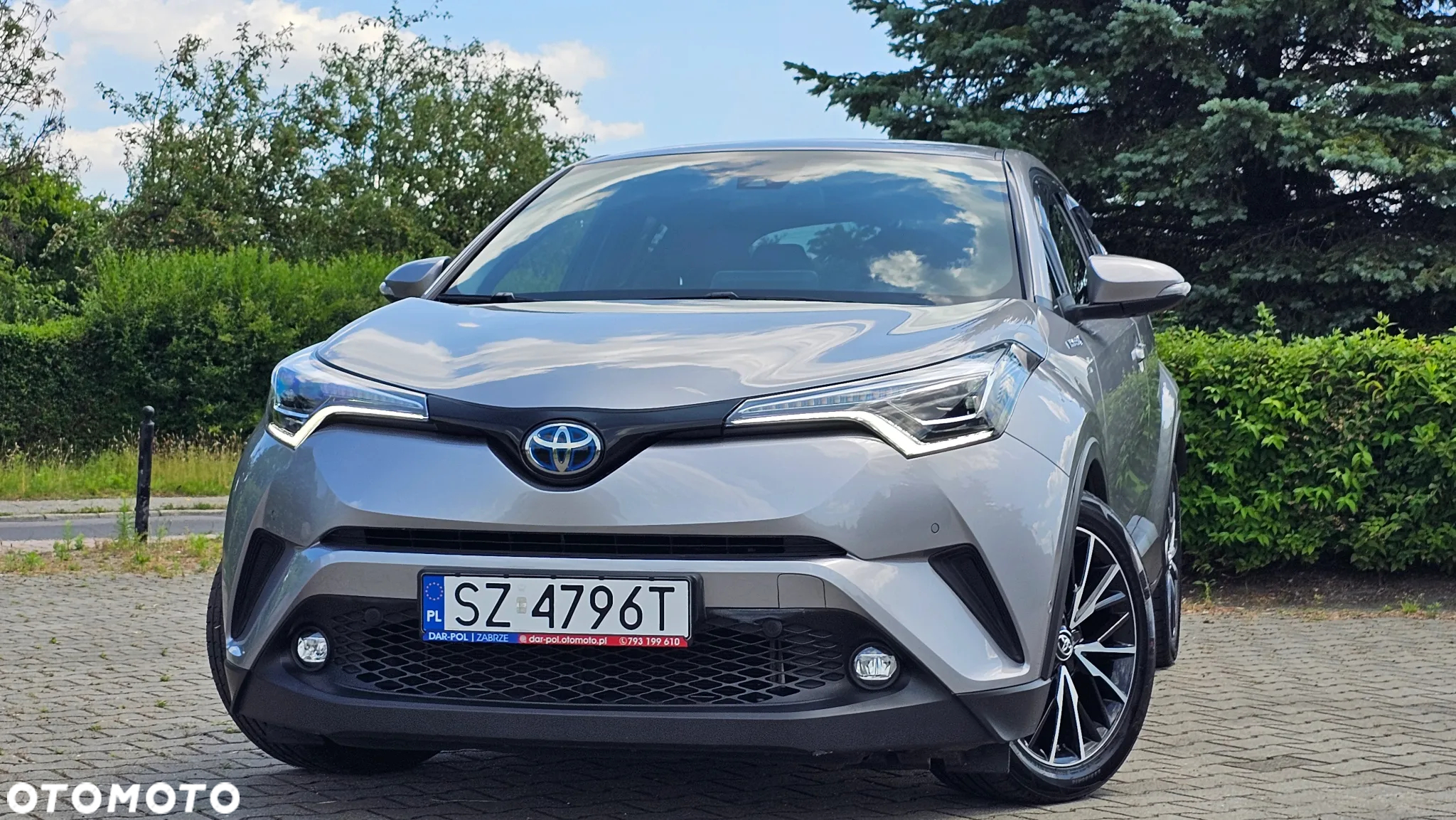 Toyota C-HR Hybrid Lounge - 20