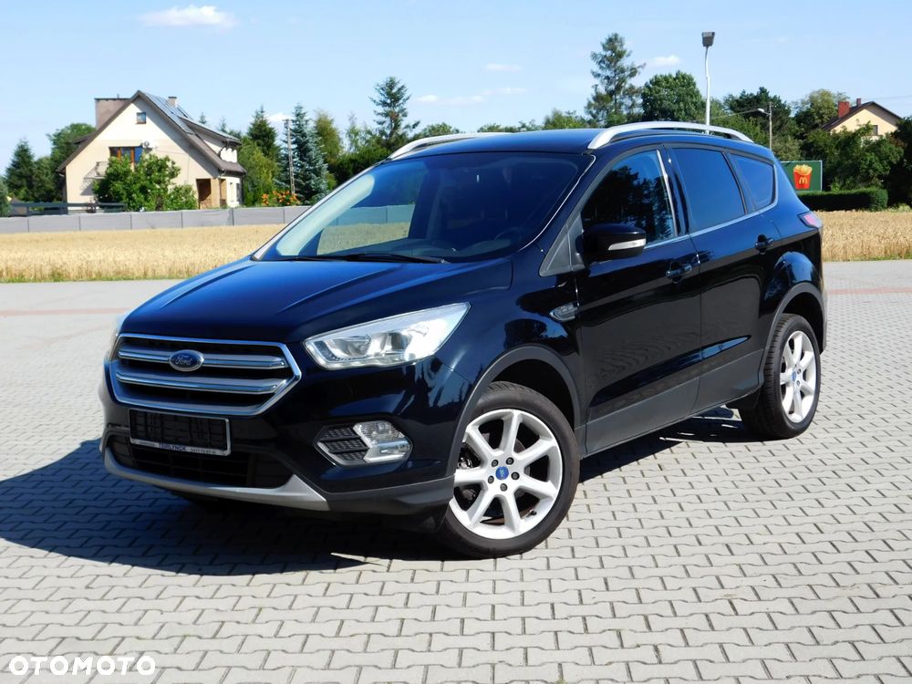 Ford Kuga - 10
