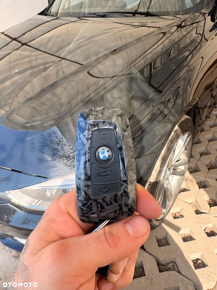 BMW Seria 3 328i Sport Line - 3