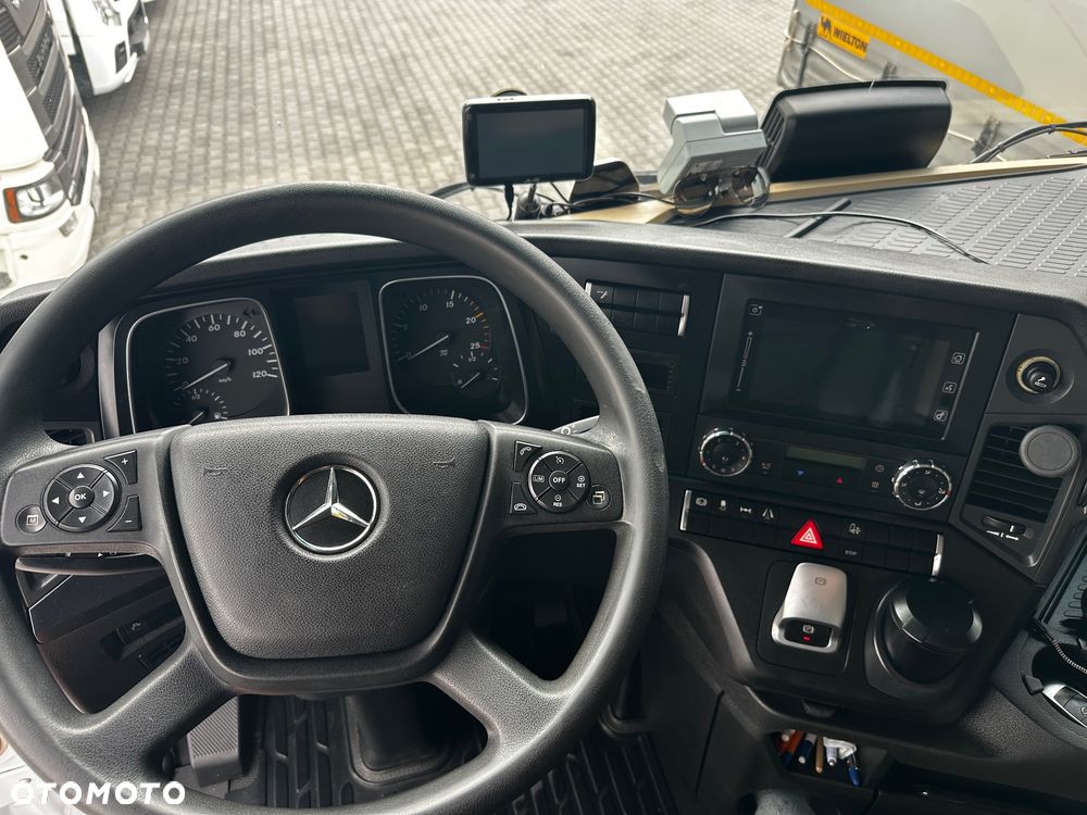 Mercedes-Benz Actros 1851 - 7