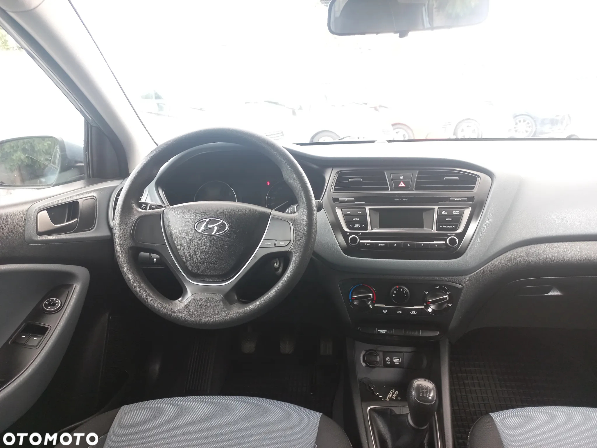 Hyundai i20 1.2 Classic Plus - 23