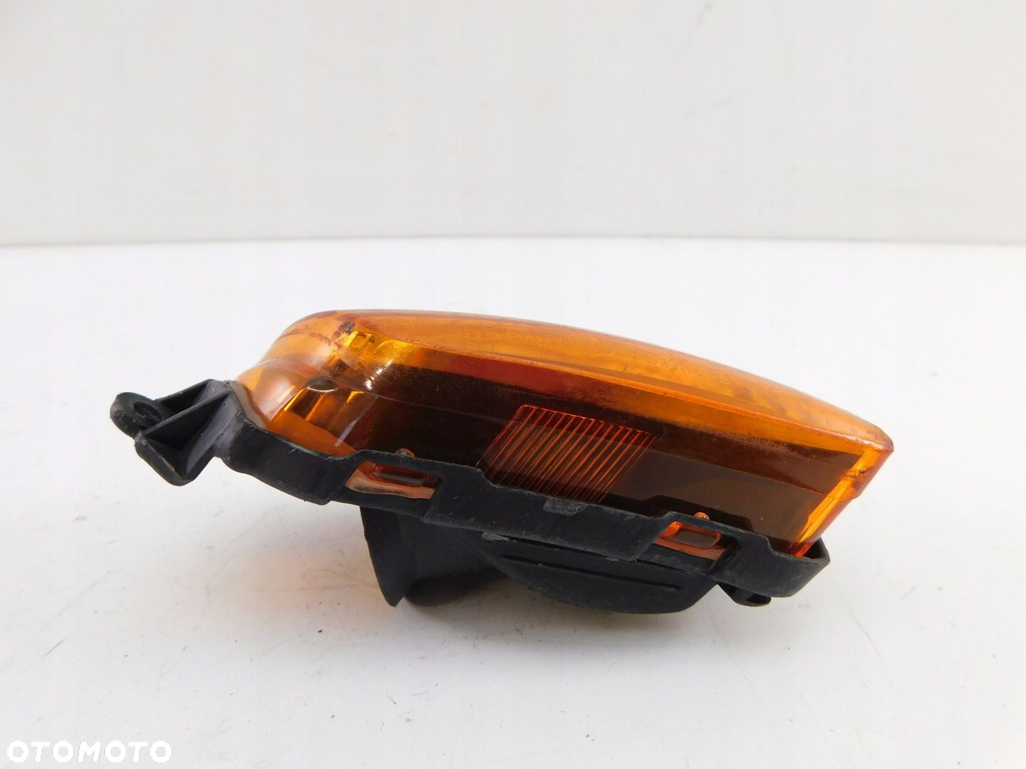 HONDA CBR 1100XX KIERUNKOWSKAZ PRAWY - 2