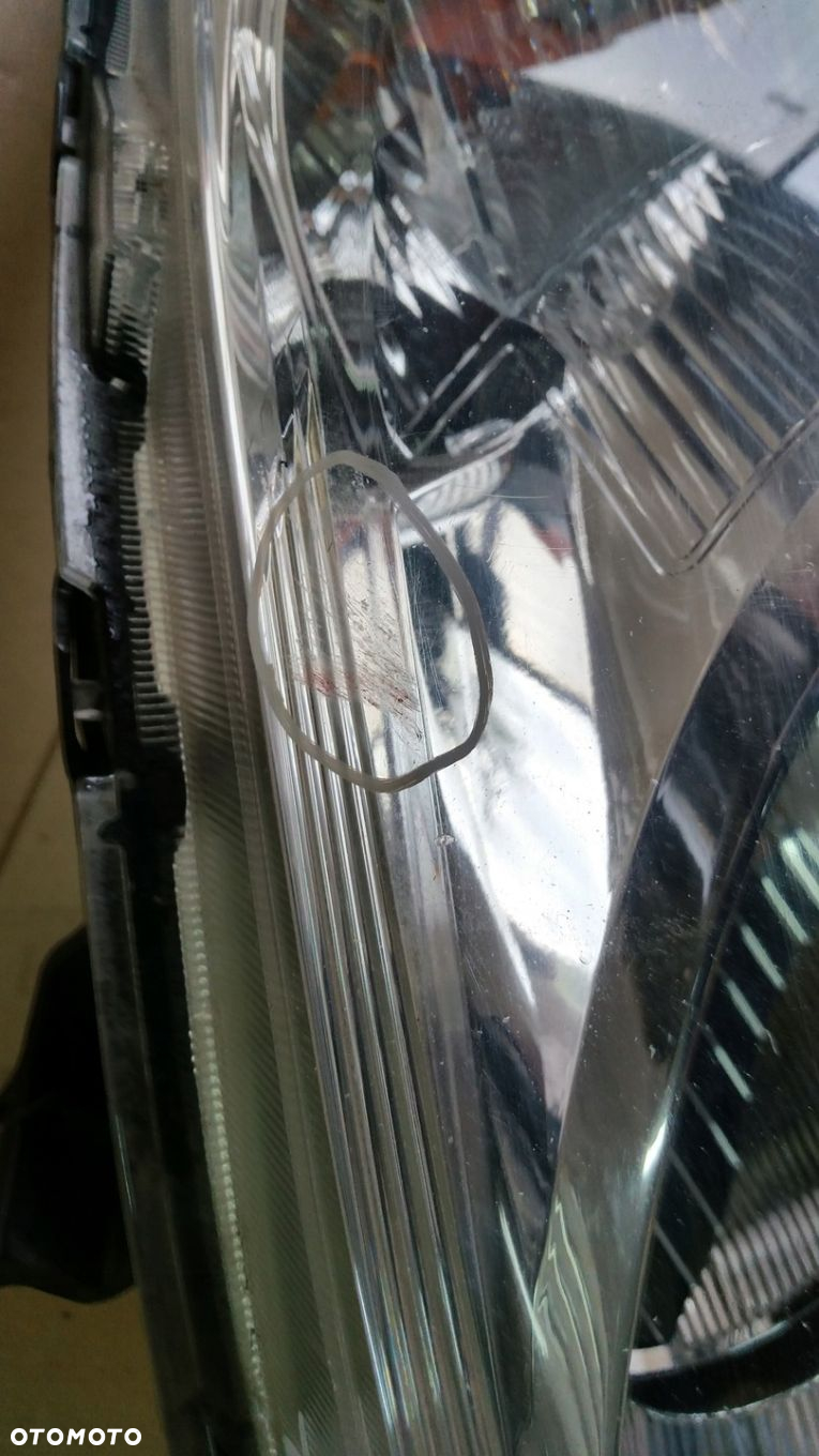 LAMPA LEWA REFLEKTOR SUZUKI SWIFT MK7 10- - 4