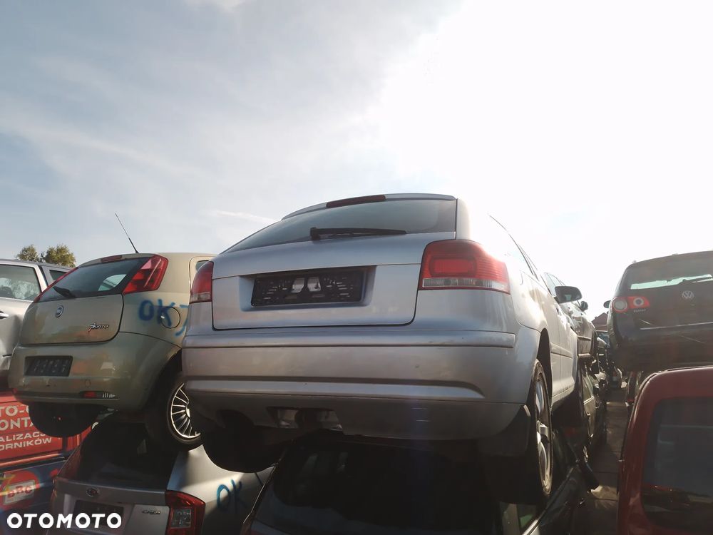 AUDI A3 8P 03-08 2.0 TDI BKD KRATKA NAWIEWU PRAWA LEWA ŚRODKOWA - 16