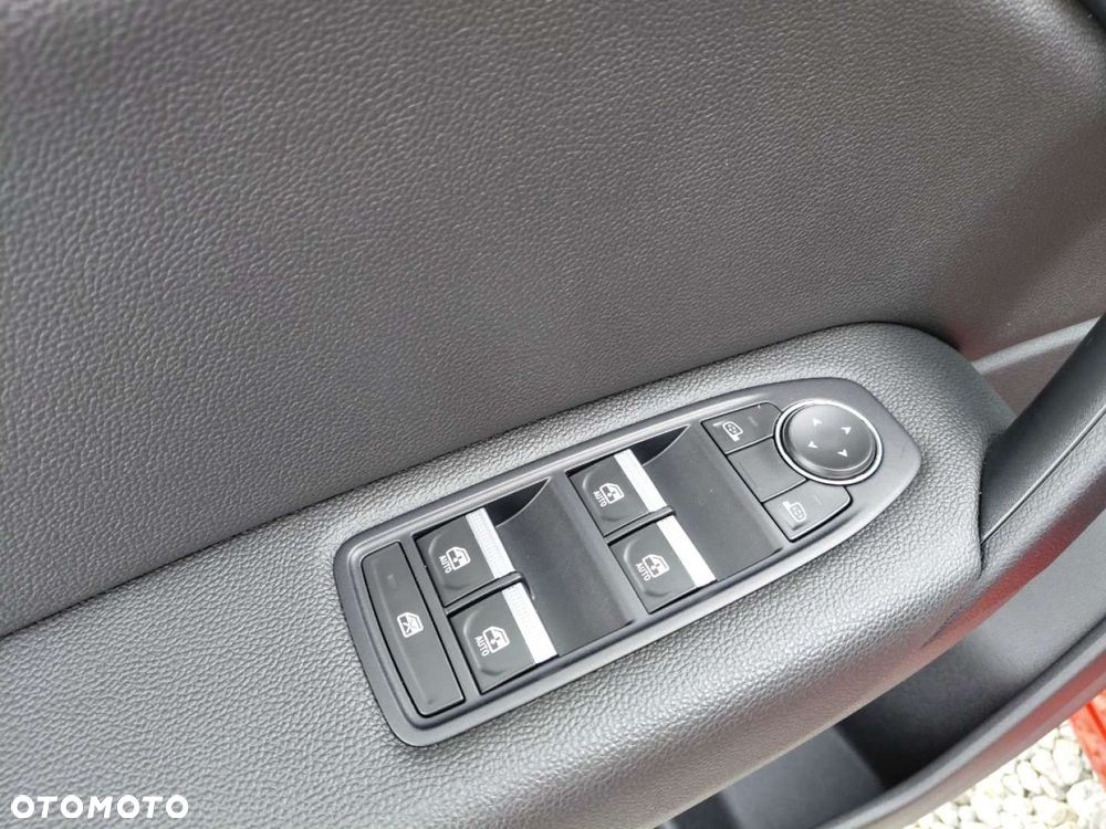 Renault Captur - 10