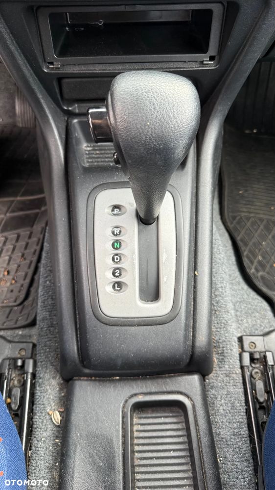 Mitsubishi Pajero Pinin - 14