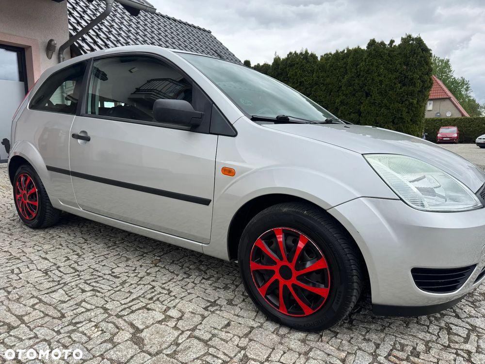 Ford Fiesta 1.3 Fun - 11