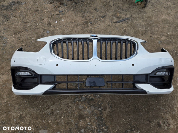 Zderzak BMW F40 SPORT na 4 czujniki