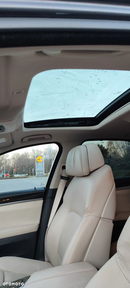 BMW Seria 5 525d xDrive - 19