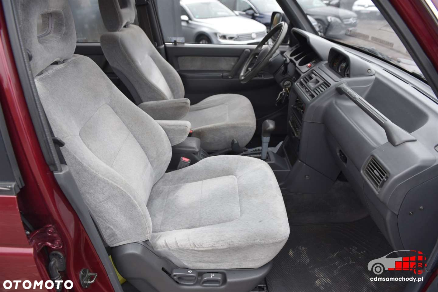 Mitsubishi Pajero - 21