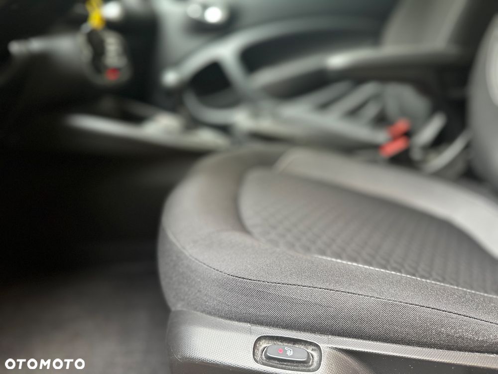 Smart Fortwo EQ pulse - 17