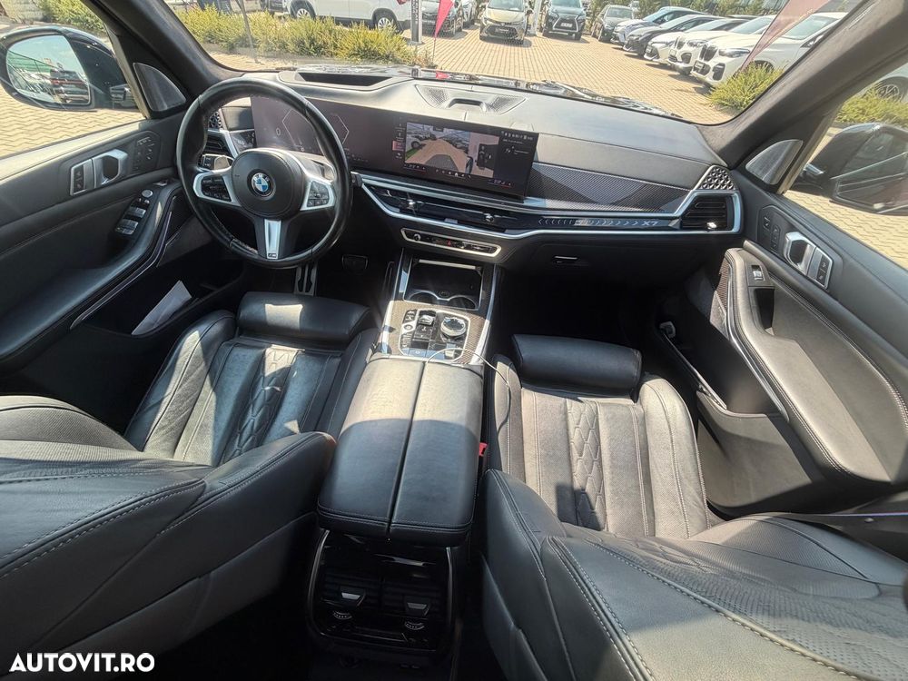 BMW X7 - 12