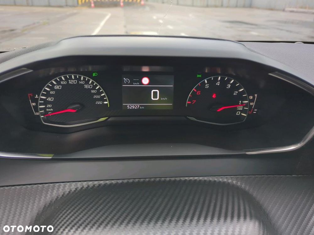 Peugeot 208 1.2 T Allure S&S - 8