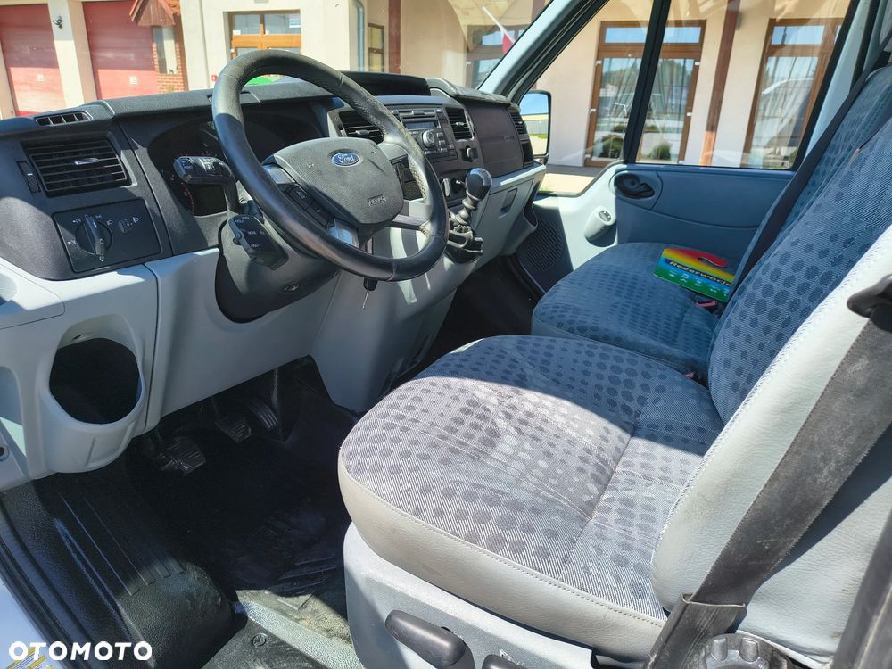 Ford Transit - 5