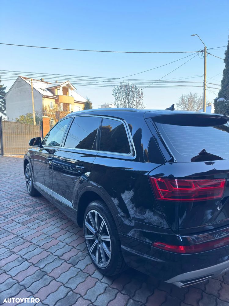 Audi Q7 - 13