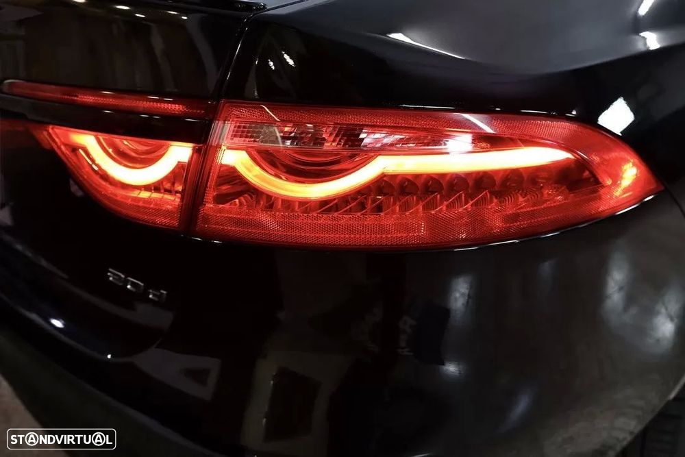 Jaguar XF 20d Aut. R-Sport - 11