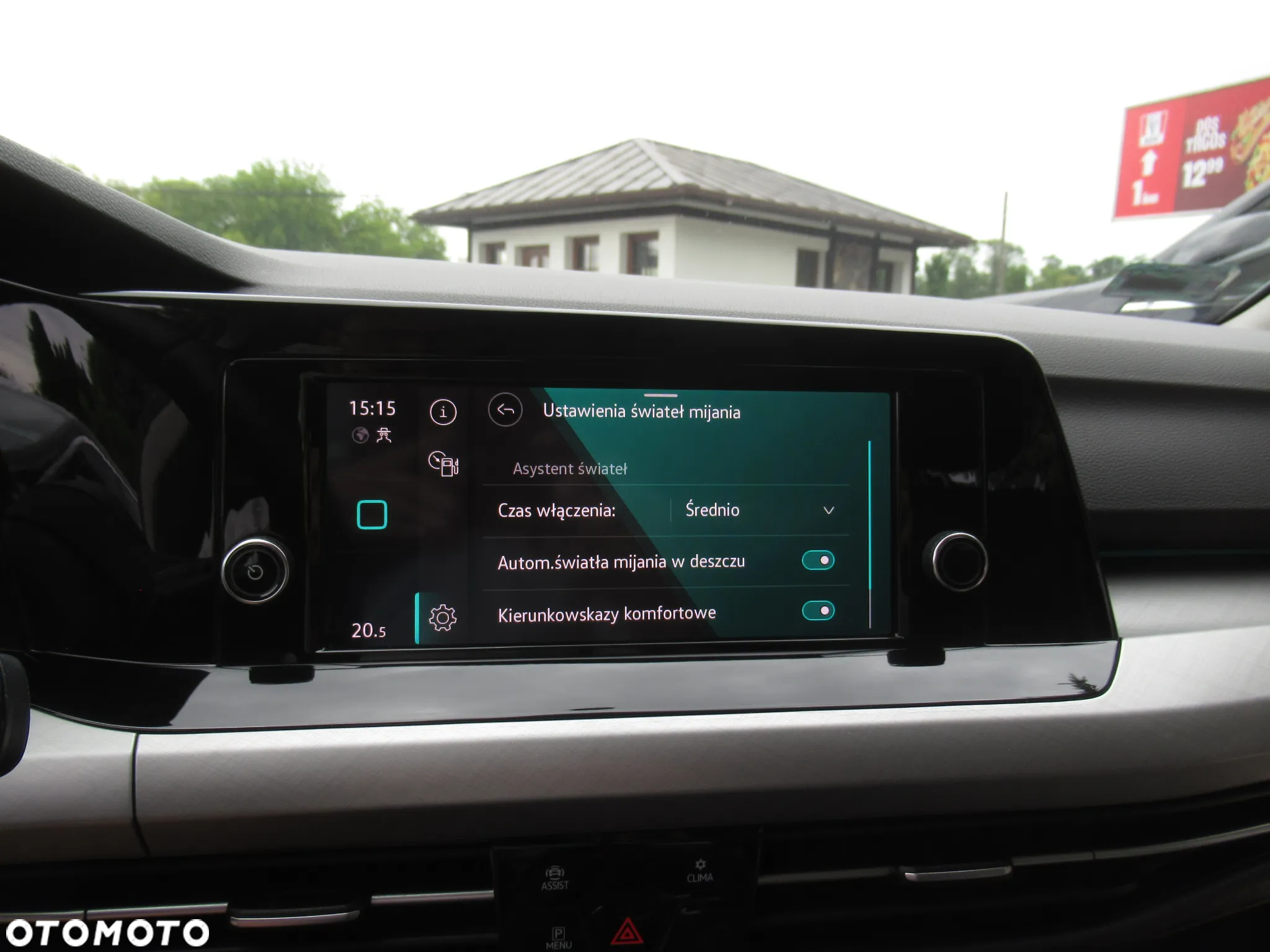 Volkswagen Golf VIII 1.5 TSI EVO Life - 21