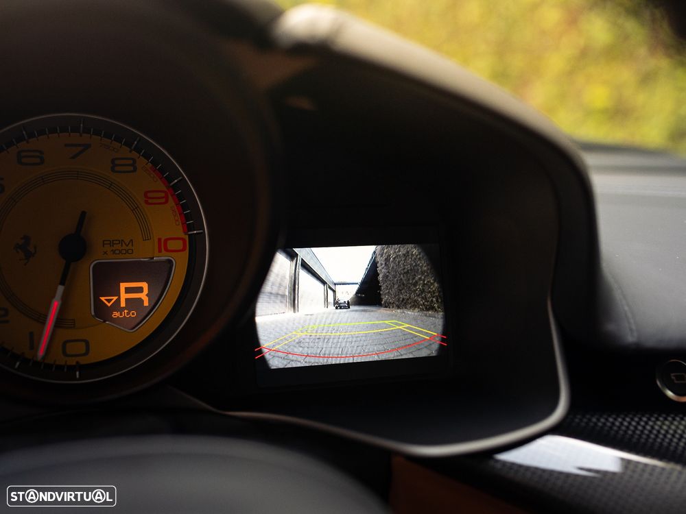Ferrari F12 Berlinetta Standard - 34