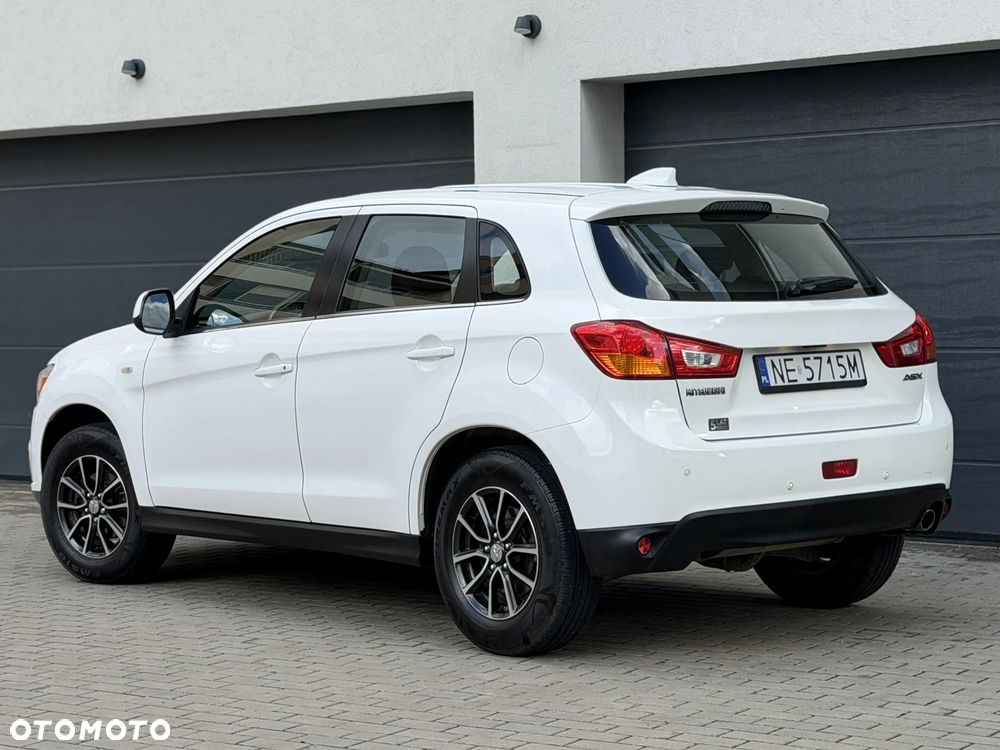 Mitsubishi ASX - 15